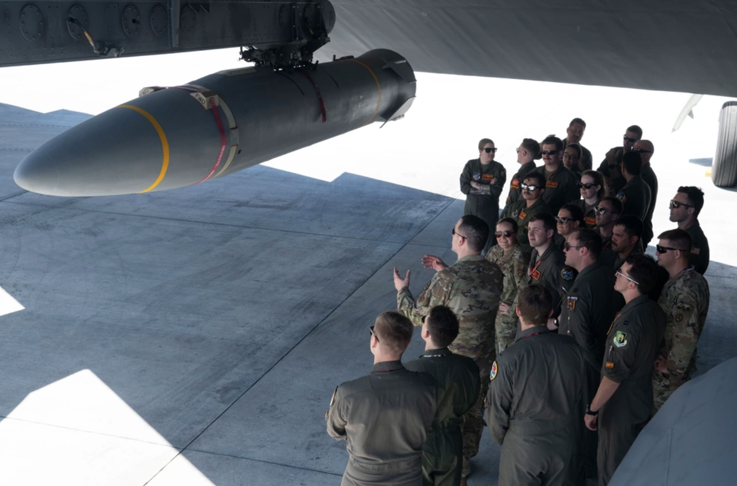 Air Force test launches hypersonic missile with Guam-based B-52
