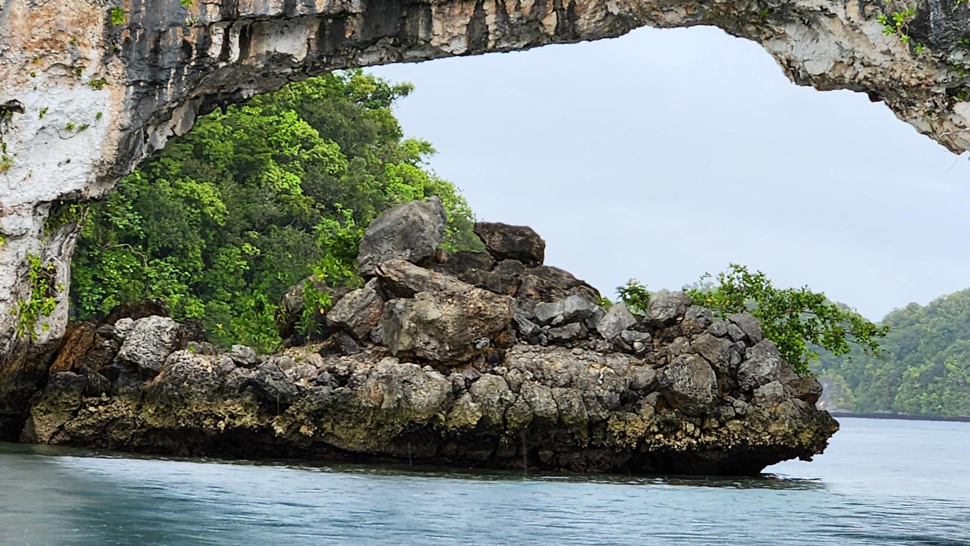 More Palau Qantas flights; improved NMI tourism sites 